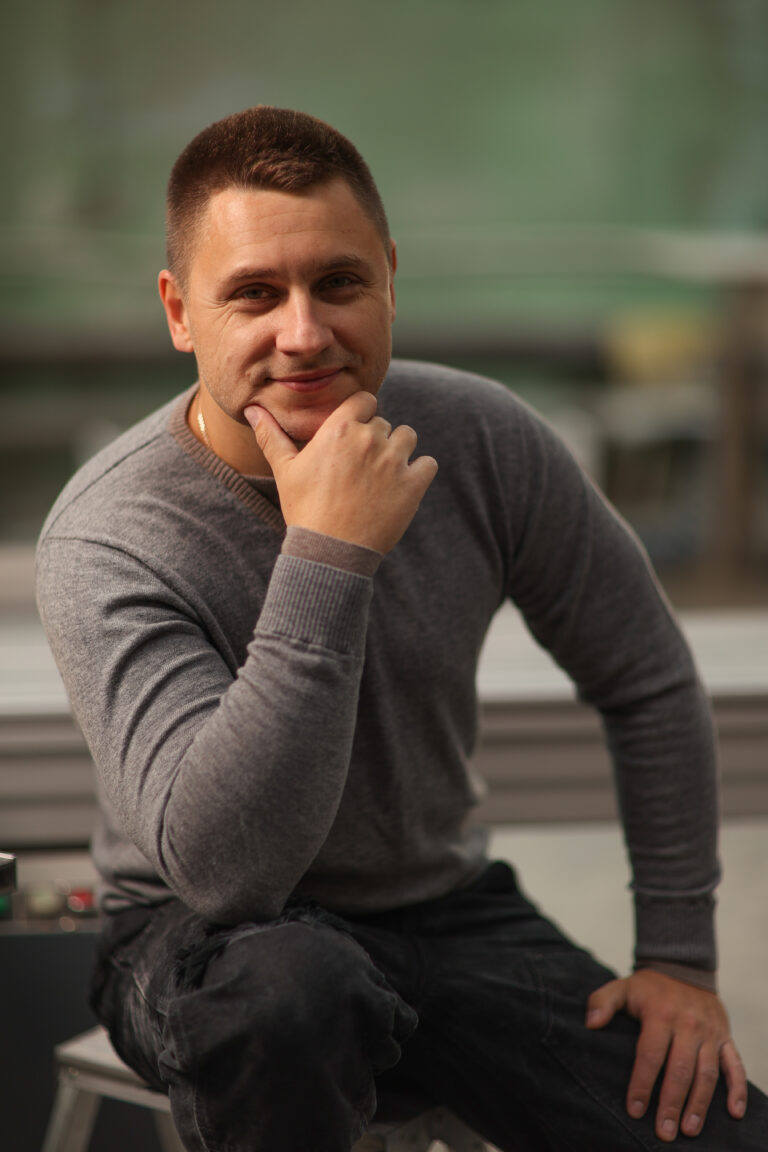 Тихонов Игорь