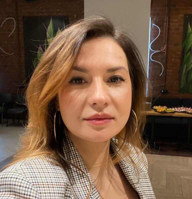 Юлия Аббасова